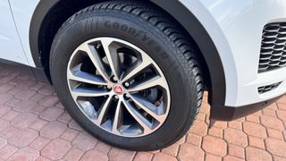 Jaguar E-Pace 2019 2.0 DIESEL-thumb-8