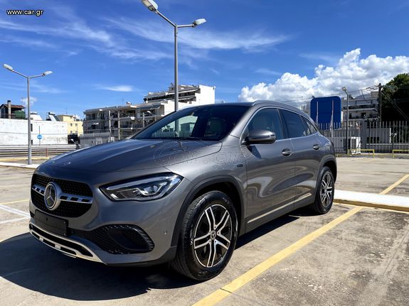 Mercedes-Benz GLA 250 '20 e EQ Power 8G-DCT VENERIS MOTORS