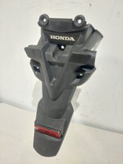 Φτερό πινακίδας από HONDA CBF125 2008-140 (80150-KWF-950)