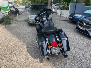 Harley Davidson Electra Glide Ultra Limited 2014-thumb-2
