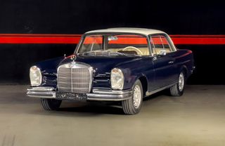 Mercedes-Benz 220 1963 SE