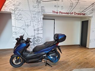 Honda Forza 125 2024 ABS TOP BOX DREAM DEAL-thumb-1