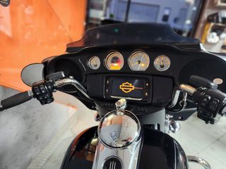 Harley Davidson Street Glide 2017 FLHX-thumb-3