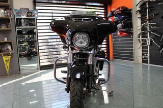 Harley Davidson Street Glide 2017 FLHX-thumb-2