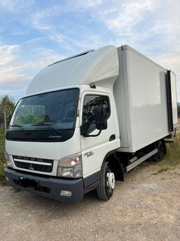 Mitsubishi '10 FUSO CANTER