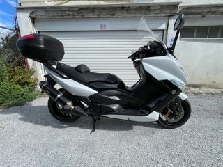 Yamaha T-MAX 500 '11 ### ΕΞΑΤΜΙΣΗ - ΜΠΑΓΑΖΙΕΡΑ GIVI