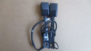 Κουμπώματα ζωνών εμπρός καθισμάτων από Toyota Auris 2006-2012