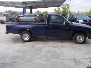 Toyota Hilux 2003 4Χ2  MOΝΟΚΑΜΠΙΝΟ D4D-thumb-3