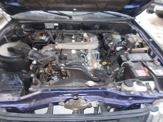 Toyota Hilux 2003 4Χ2  MOΝΟΚΑΜΠΙΝΟ D4D-thumb-15