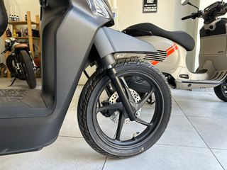 Yadea Voltguard-VFV 2026-thumb-13