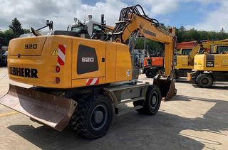 Εκσκαφέας Με Λάστιχα Liebherr 2016 A920-thumb-2