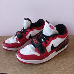 Αυθεντικά Ανδρικά Sneakers Air Jordan Legacy 312 .Σε άριστη κατάσταση. Νούμερο:40,5
