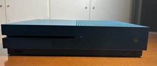 Microsoft Xbox One S : Special Edition Bundle 500GB Deep Blue Console-thumb-1
