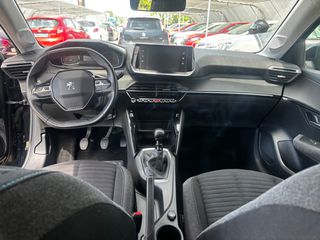 Peugeot 208 2021 1.2 PureTech Style-thumb-13