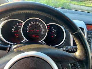 Kia Venga 2015 1,6crdi-thumb-14
