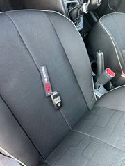 Kia Venga 2015 1,6crdi-thumb-16