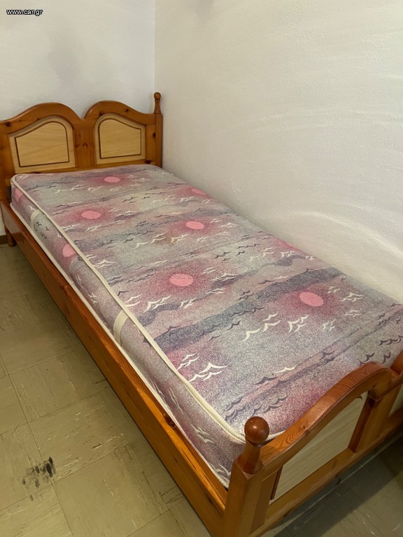 Κρεβάτι μονό ξύλινο από ξύλο μασίφ με στρώμα καινούργιο