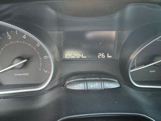 Peugeot 208 2017 1.2 VTi Style-thumb-8