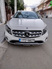 Mercedes-Benz GLA 200 '17 PROGRESSIVE 7G-DCT