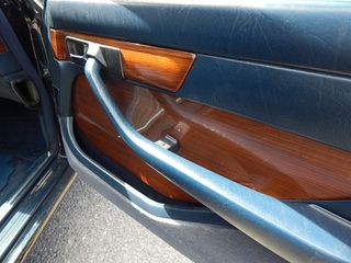 Mercedes-Benz 500 1982 SE-thumb-14