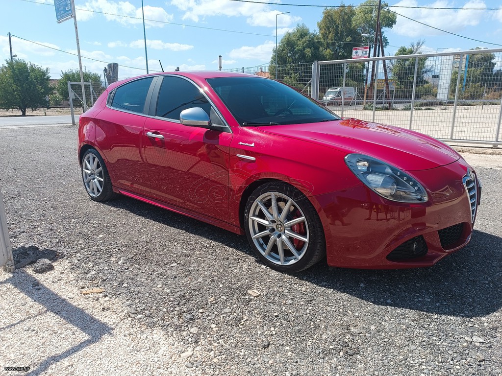 Alfa Romeo Giulietta '13 QV LINE