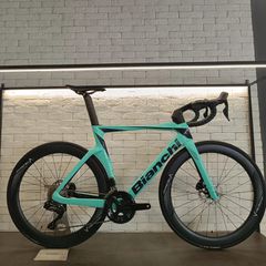 Bianchi '24 OLTRE