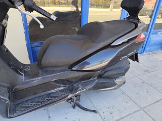Kymco Downtown 300i 2011-thumb-1