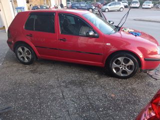 Volkswagen Golf '04