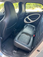 Smart ForFour 2015-thumb-32