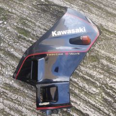 KAWASAKI GPX 750R '86-'90 ΔΕΞΙ FAIRING ΜΕ ΦΛΑΣ