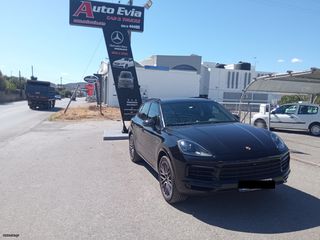 Porsche Cayenne '19 E-HYBRID