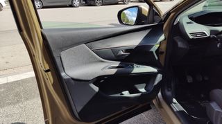 Peugeot 3008 2018 1.5 BLUEHDI 130 ACTIVE-thumb-16