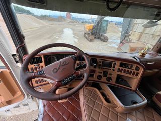 Scania 2015 R730streamline-thumb-12