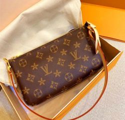 Louis Vuitton τσάντα ωμου pochette-thumb-1