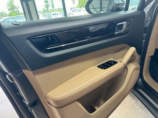Porsche Cayenne 2021 E HYBRID PLUG IN / PANORAMA-thumb-34