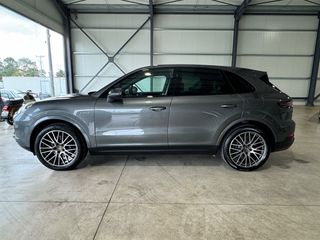 Porsche Cayenne 2021 E HYBRID PLUG IN / PANORAMA-thumb-8