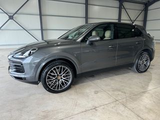 Porsche Cayenne 2021 E HYBRID PLUG IN / PANORAMA-thumb-5