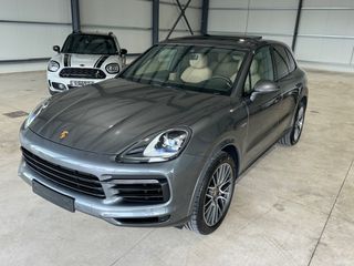 Porsche Cayenne '21 E HYBRID PLUG IN / PANORAMA