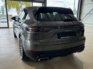 Porsche Cayenne 2021 E HYBRID PLUG IN / PANORAMA-thumb-12