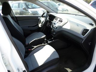 Opel Corsa 2015 1.2-thumb-18