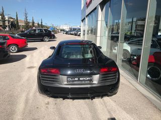 Audi R8 2013 5.2 FSI V10 Plus Coupe quattro S tronic-thumb-4