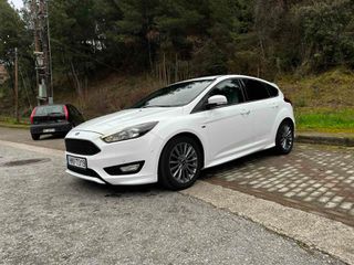 Ford Focus '18 ST LINE