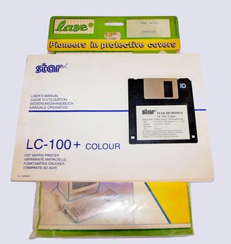 Star LC-100+ Colour εκτυπωτή πρωτότυπο εγχειρίδιο + δισκέττα εγκατάστασης + προστατευτικό κάλυμμα