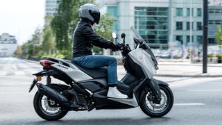 Yamaha XMAX 125 Tech Max 2026 250€  ΔΩΡΟΕΠΙΤΑΓΗ ΜΕ ΠΑΡΑΓΓΕΛΙΑ 10 ΜΕΡΕΣ-thumb-1