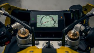 Yamaha XSR 900 2025 GP 1 ΚΟΜΜΑΤΙ  ΜΟΝΟ ΓΚΡΙ 600€ ΔΩΡΟΕΠΙΤΑΓΗ-thumb-9