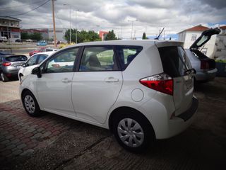 Toyota Verso-S 2015 1.4cc * DIESEL * ΟΘΟΝΗ-thumb-3