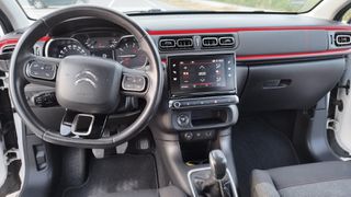Citroen C3 2017 1.2 -110HP- PANORAMA - GPS- KEYLESS -CRUISE CONTROL-thumb-9