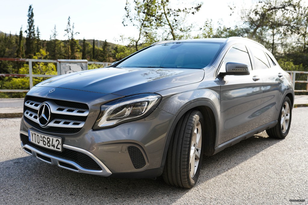 Mercedes-Benz GLA 200 '19 D URBANSTYLE EDITION 7G-DCT