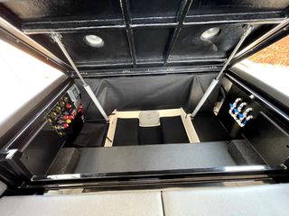 Technohull 2023 Explorer 40s-thumb-33