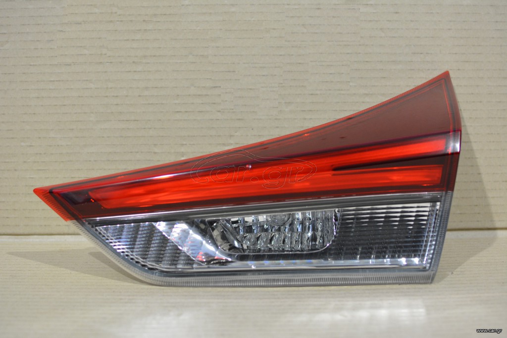 Toyota Auris 2015-2019 Φανάρι πίσω δεξί (εσωτερικό)(Led).